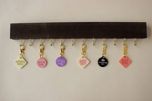 Pet Tag Hanger